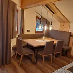 Apartament Alpen Royal *